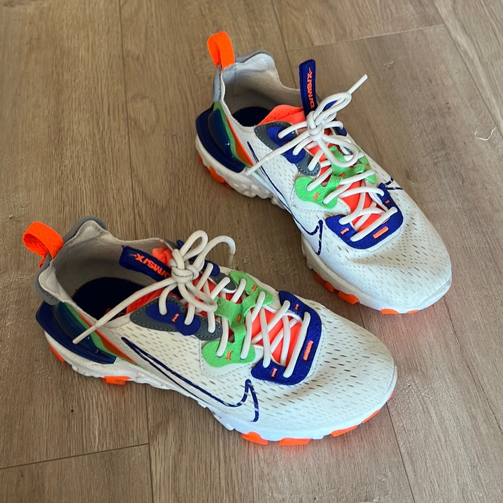 Nike Reacts Vision dmsx shoes